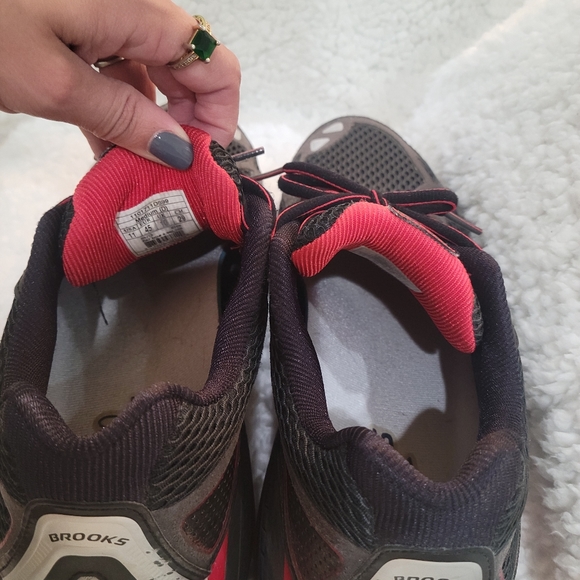 Brooks Beast Running Men's Shoes Size 11 - Picture 8 of 10
